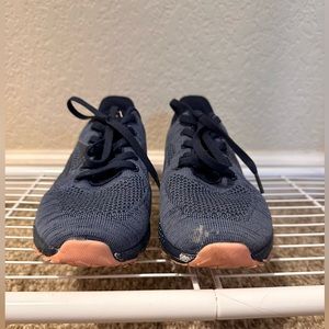 Laminicia Tennis Shoes